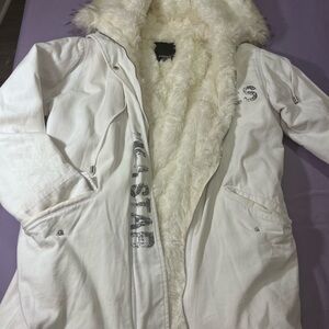 Pinko White Faux Fur Utility Jacket — Luxurious Winter Queen Energy ❄️